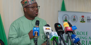 ACOE, NOA Strengthen Partnership as Issa-Onilu Honoured with Leadership Award