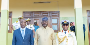 Nigeria, Cameroon Deepen Military Cooperation with New MoU